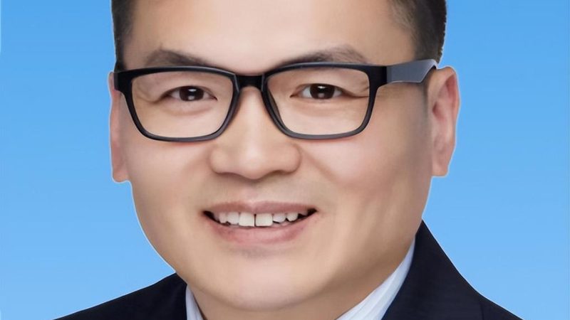 如何准确判断发光二极管正负极？**
